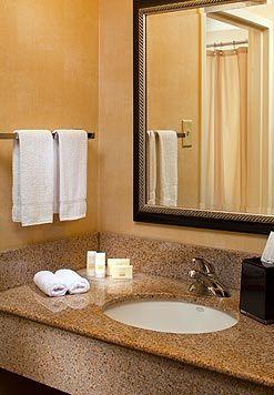 Courtyard By Marriott Birmingham Hotel Homewood