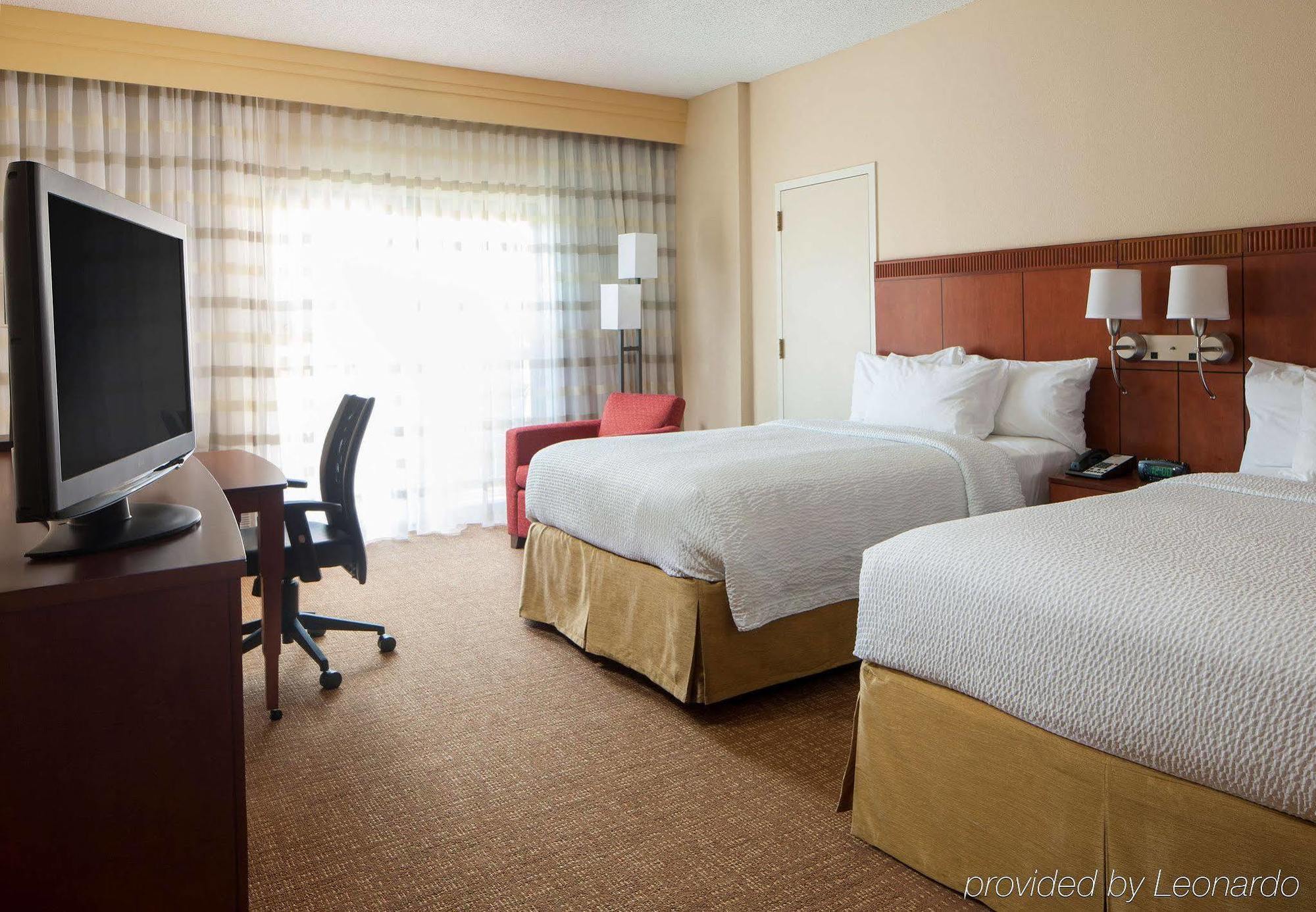 Courtyard By Marriott Birmingham