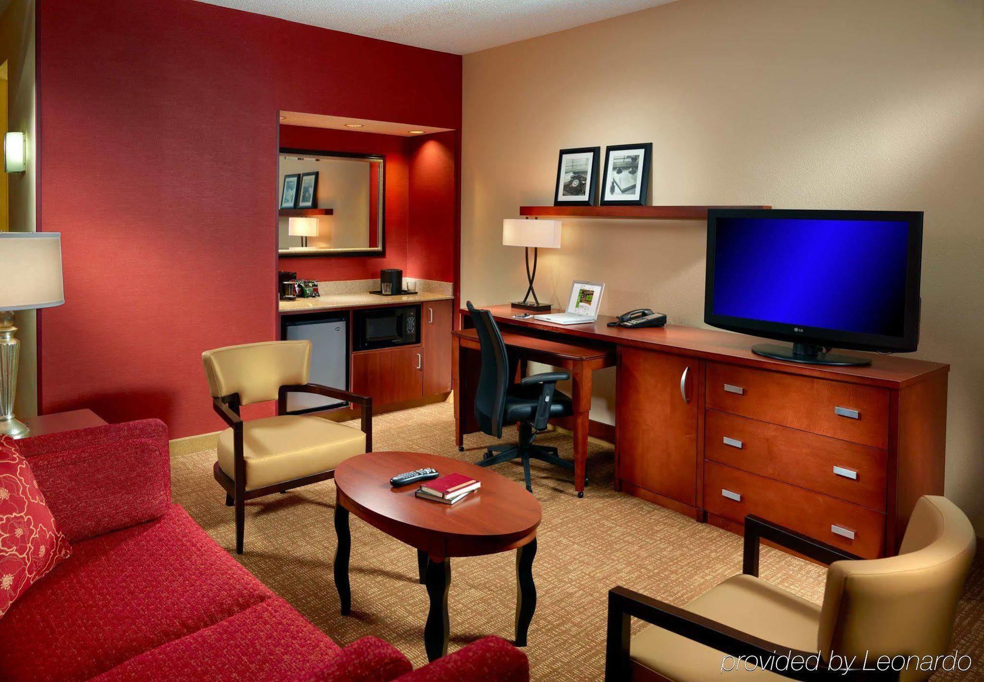 Hotel Courtyard By Marriott Birmingham Homewood